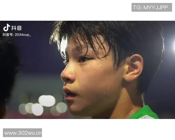 广州足球队心理素质深度解析：如何在压力中逆风翻盘